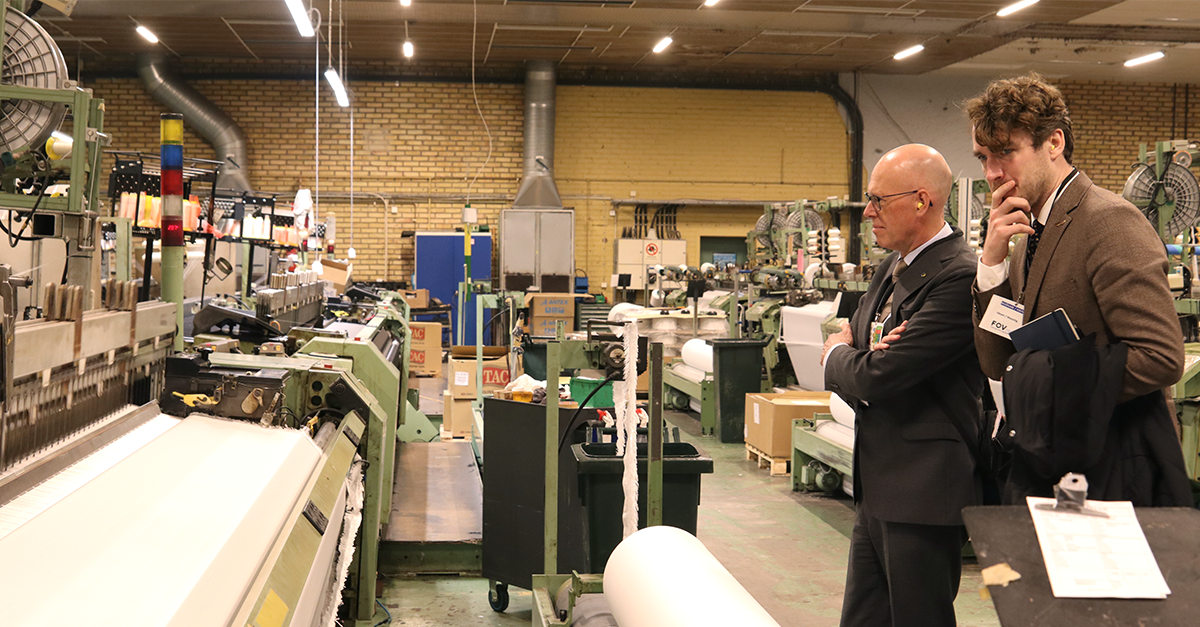 Rundvandring i en textilproduktion